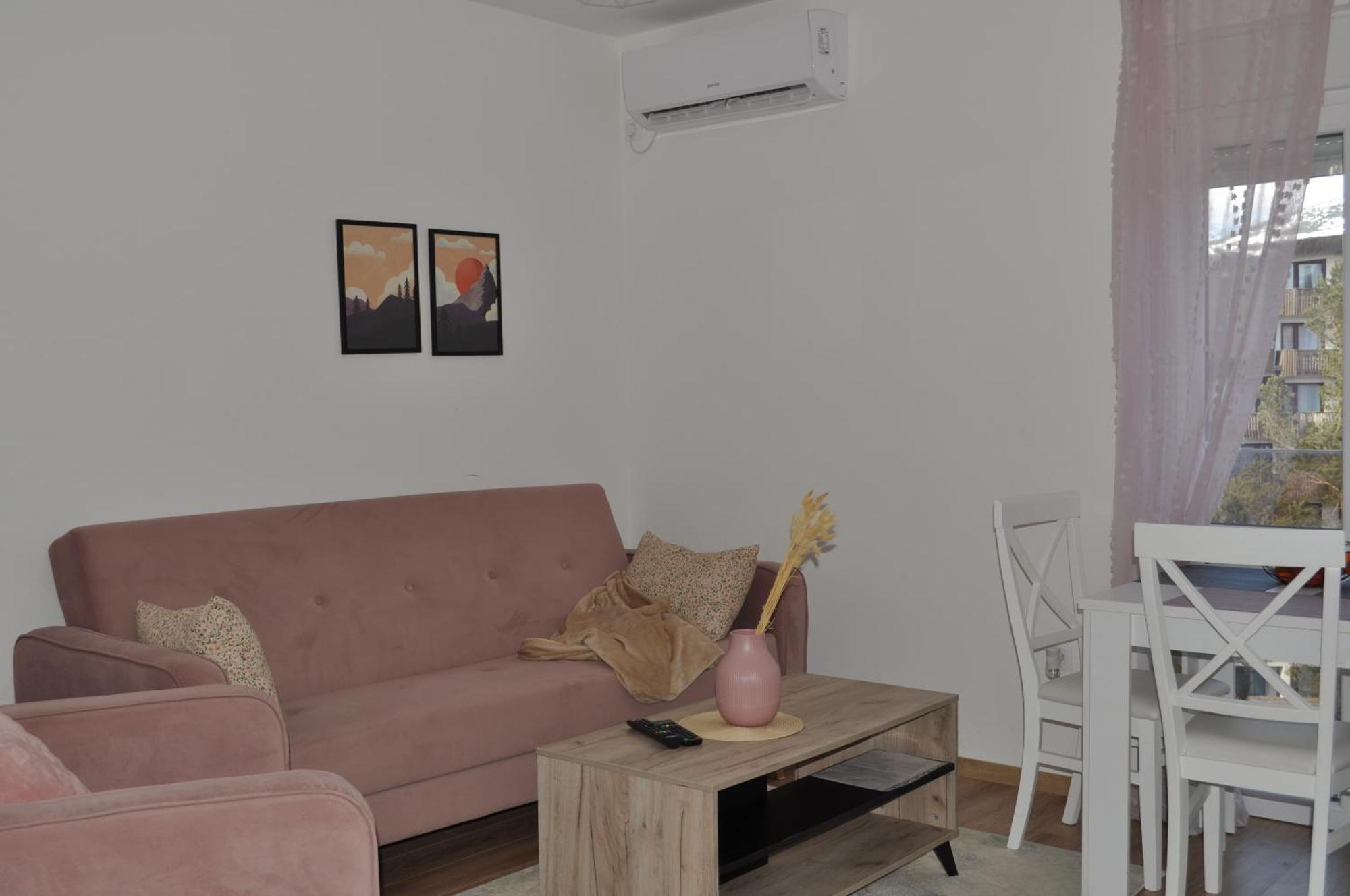 Apartmani Zabljak Hills Exterior photo
