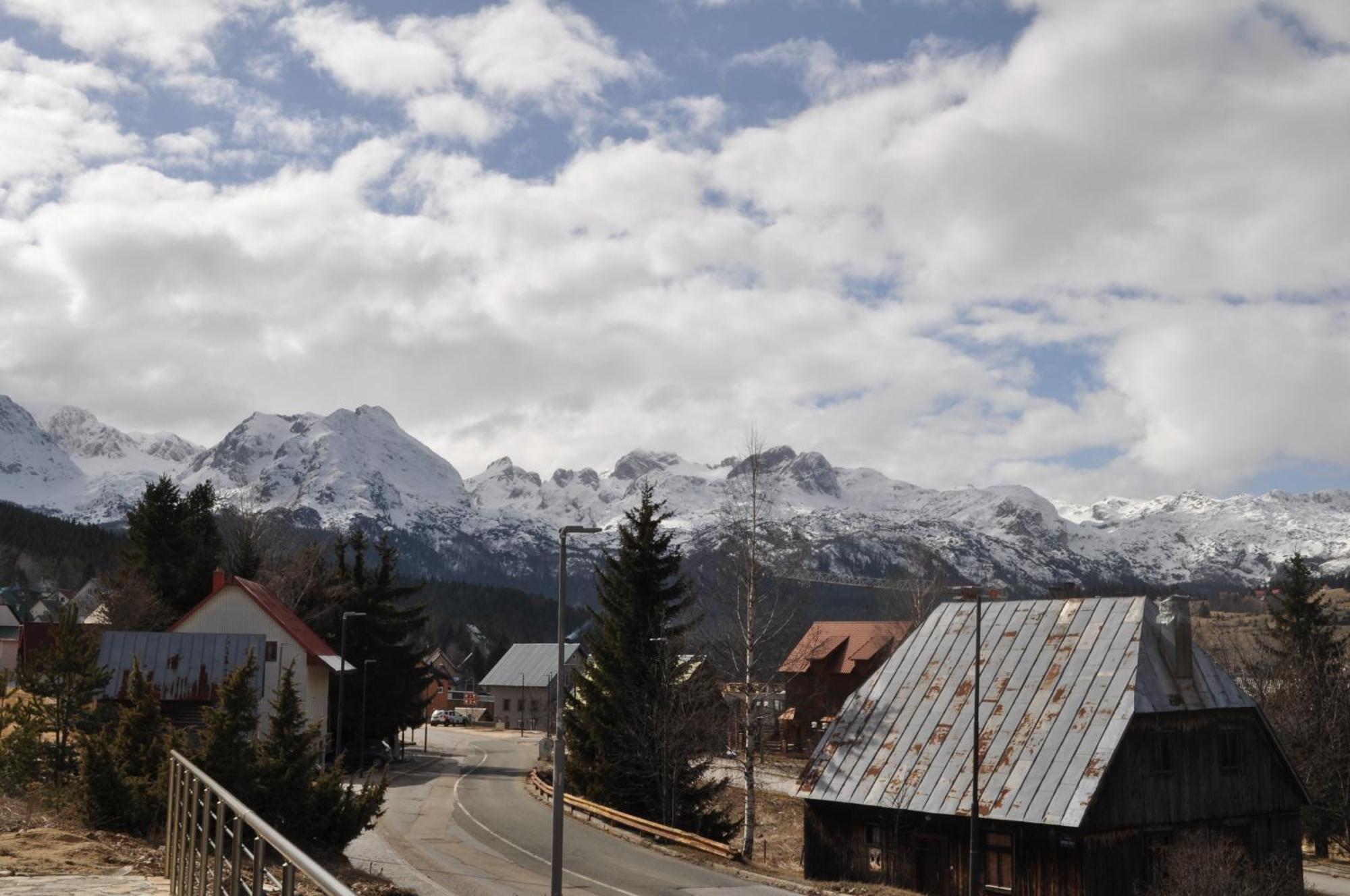 Apartmani Zabljak Hills Exterior photo